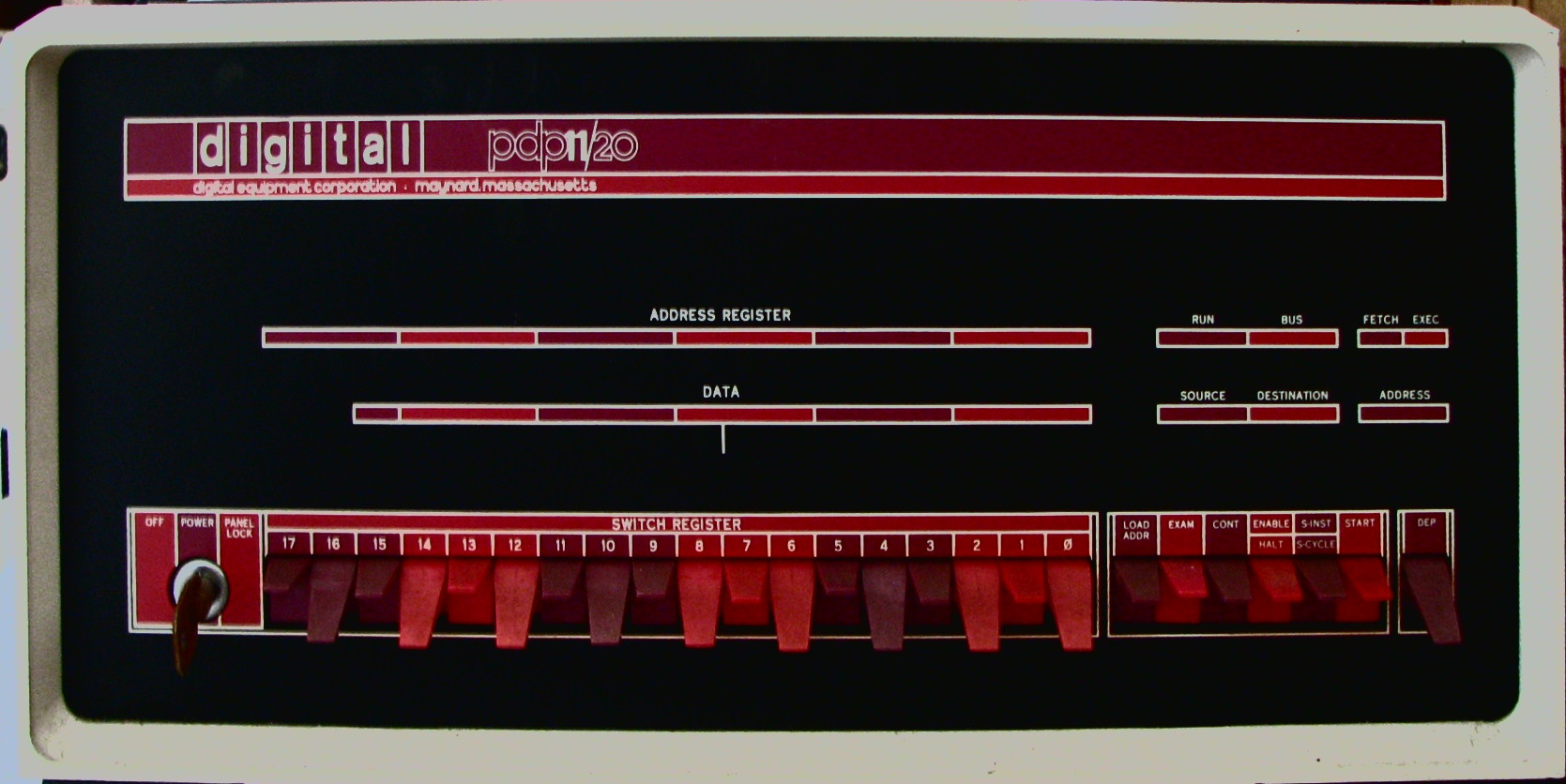 Панель управления PDP-11