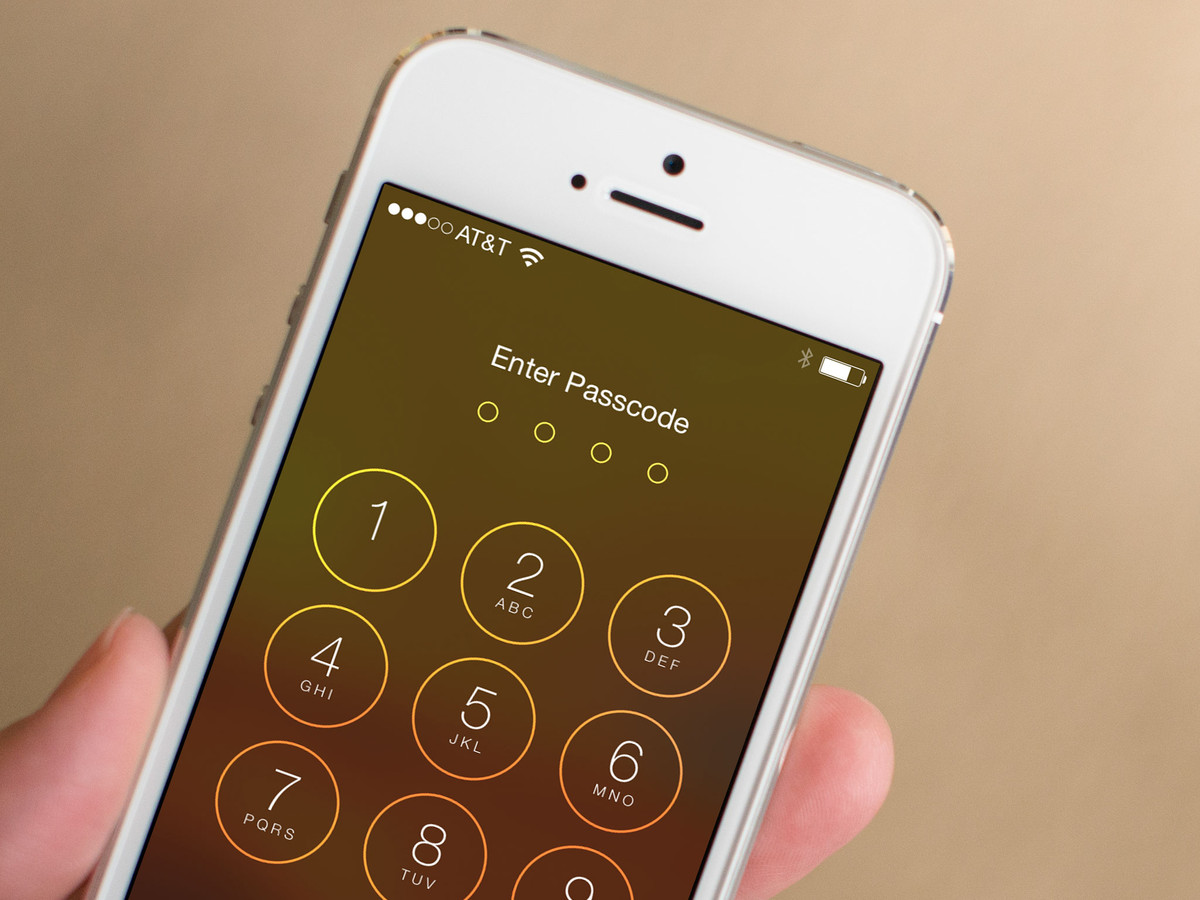 Снять блокировку айфон 6s с помощью Siri
