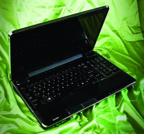 Toshiba Satellite U500